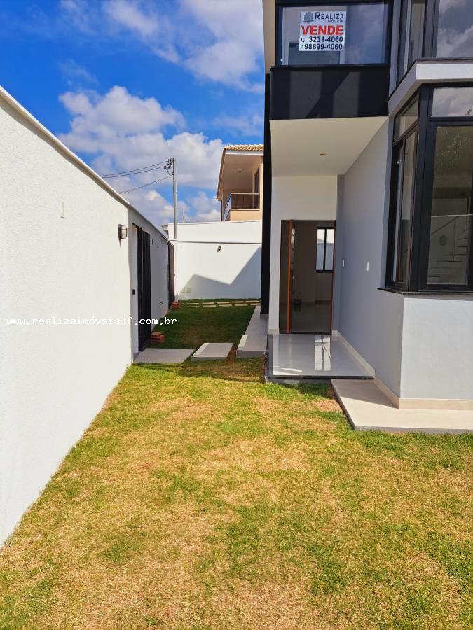 Casa à venda com 4 quartos, 190m² - Foto 3