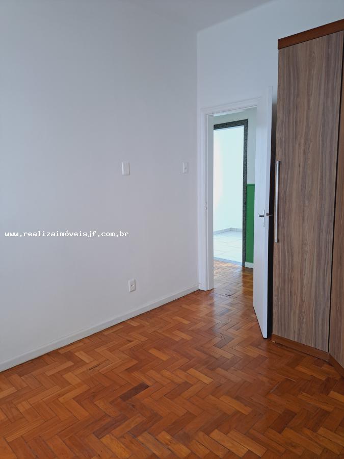 Apartamento à venda com 3 quartos, 95m² - Foto 17