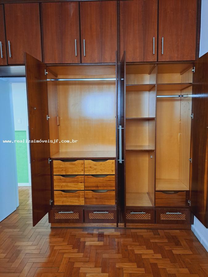 Apartamento à venda com 3 quartos, 95m² - Foto 13