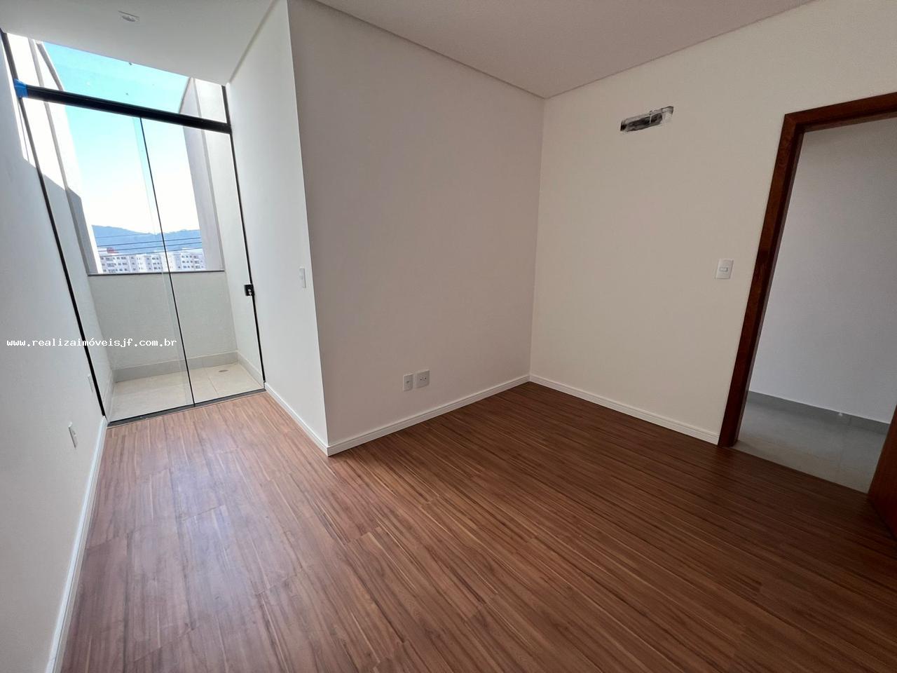 Casa à venda com 3 quartos, 200m² - Foto 10