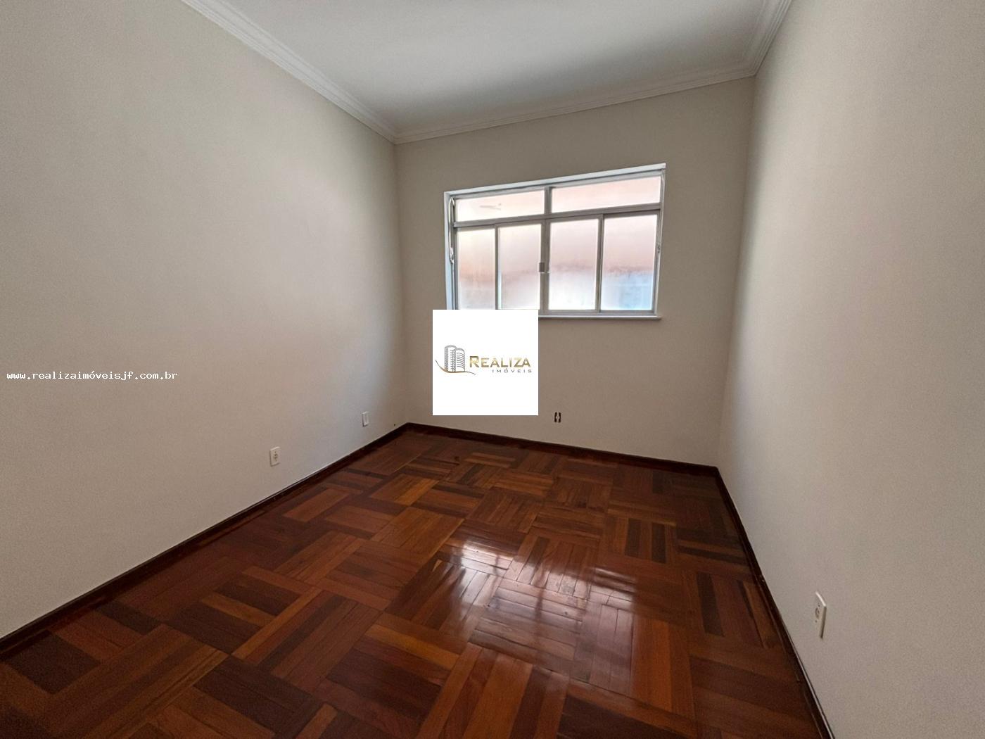 Casa à venda com 3 quartos, 360m² - Foto 10