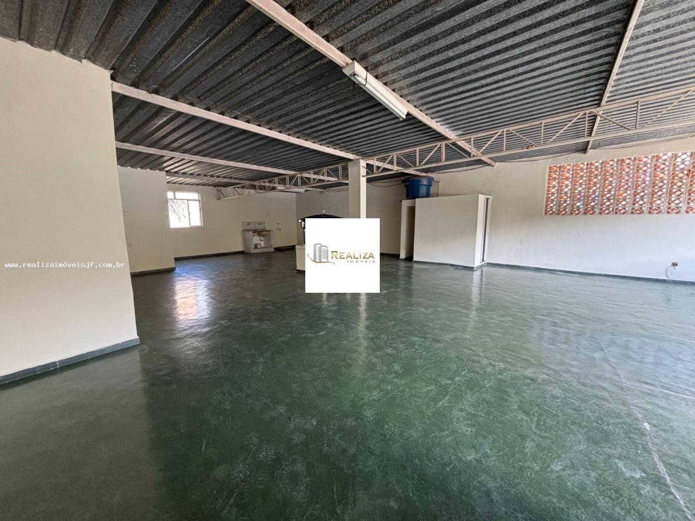 Casa à venda com 3 quartos, 360m² - Foto 16