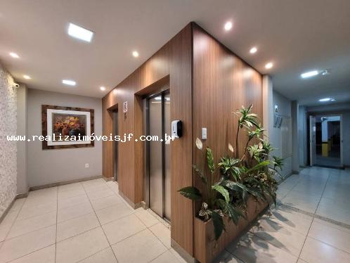 Apartamento à venda com 2 quartos, 70m² - Foto 4